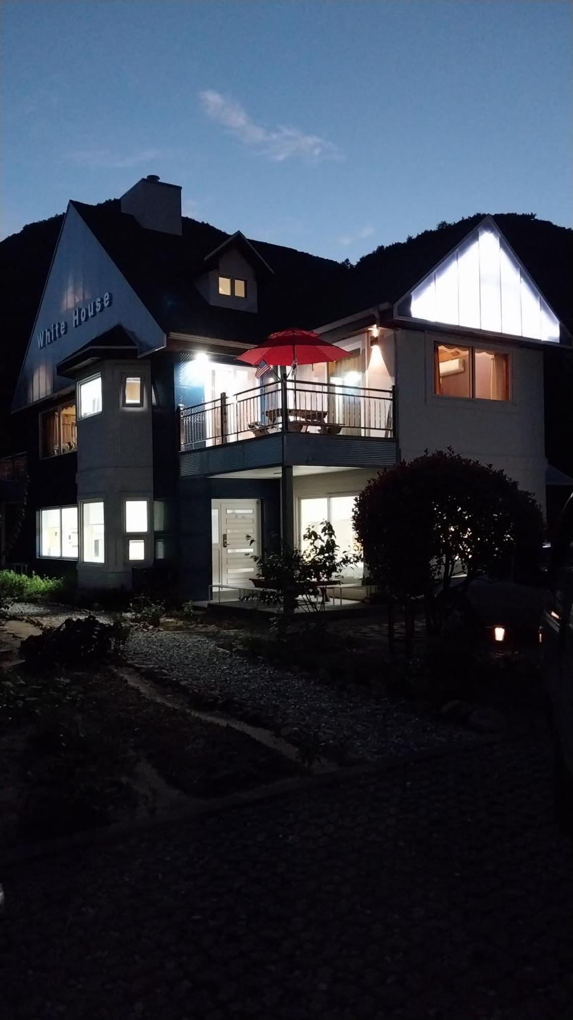 Hotel White House Namhae Esterno foto