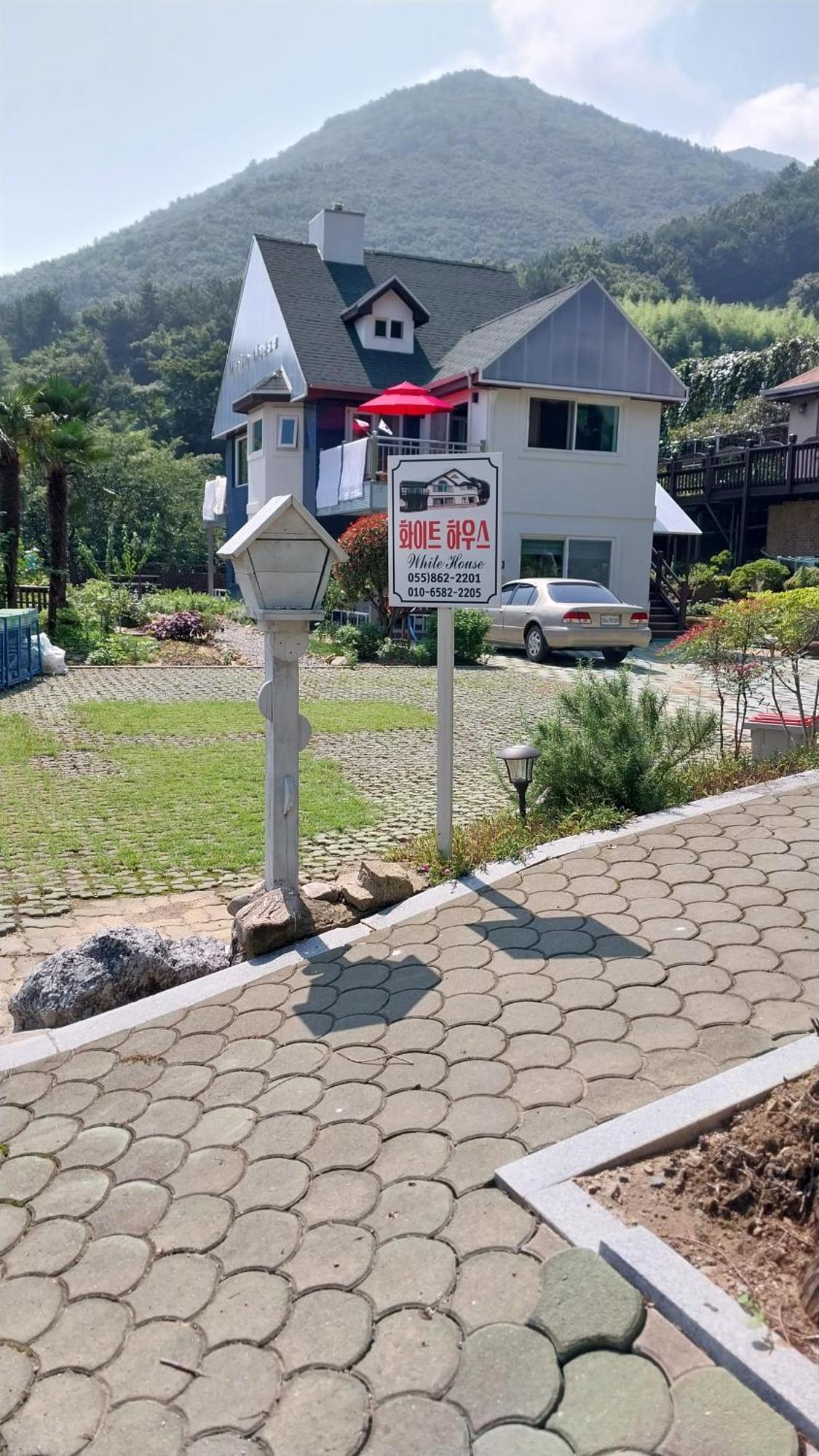 Hotel White House Namhae Esterno foto