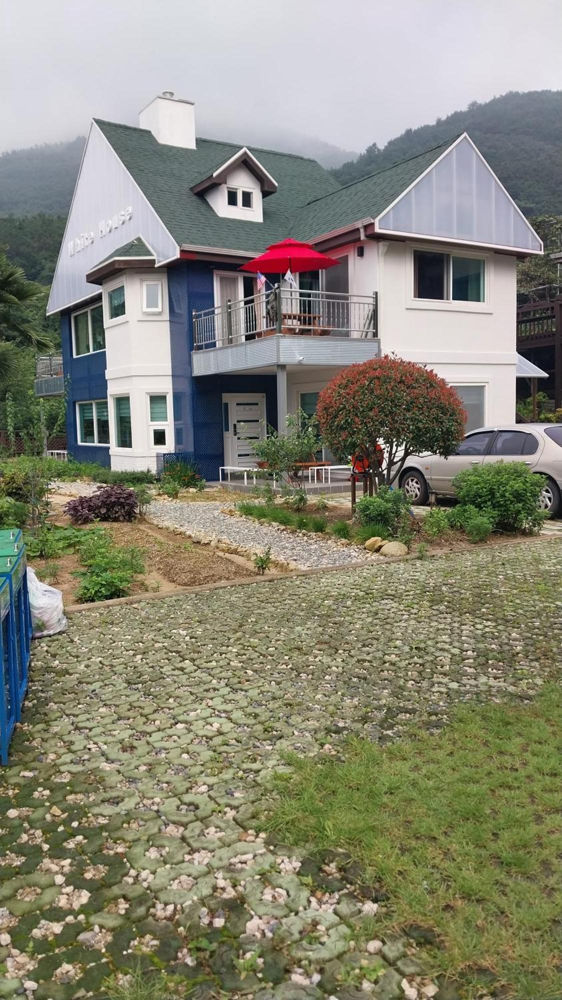 Hotel White House Namhae Esterno foto